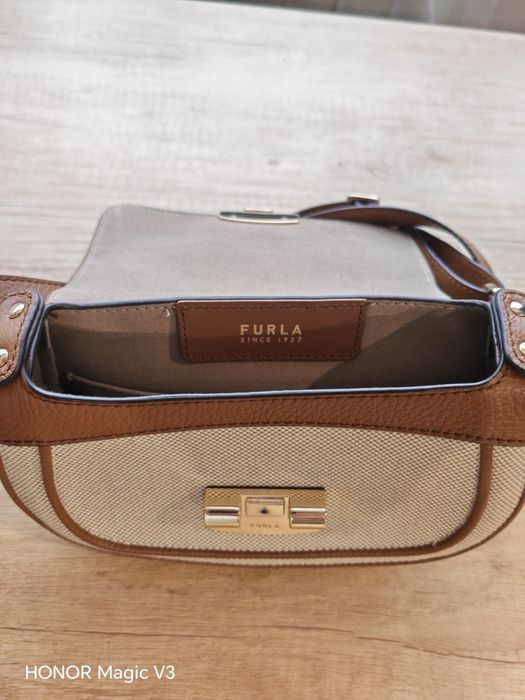 Чанта  нова  FURLA