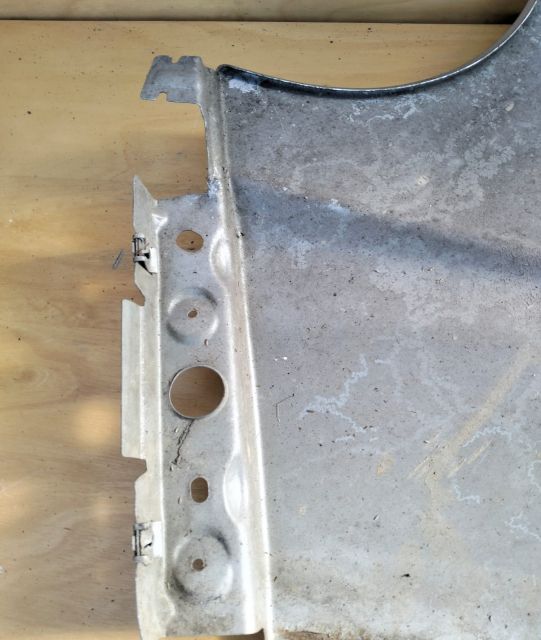 Aripa  dreapta Nissan Primastar prima generatie seria