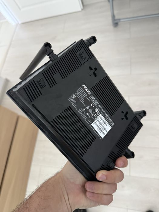 router Asus  4 antene