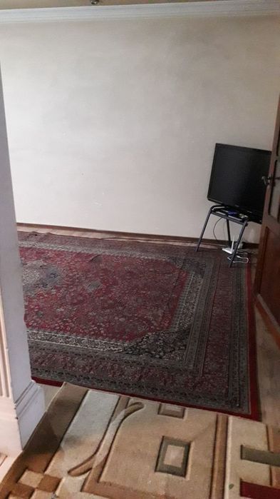 Продаëтся квартира 3комнатная на 1этаже