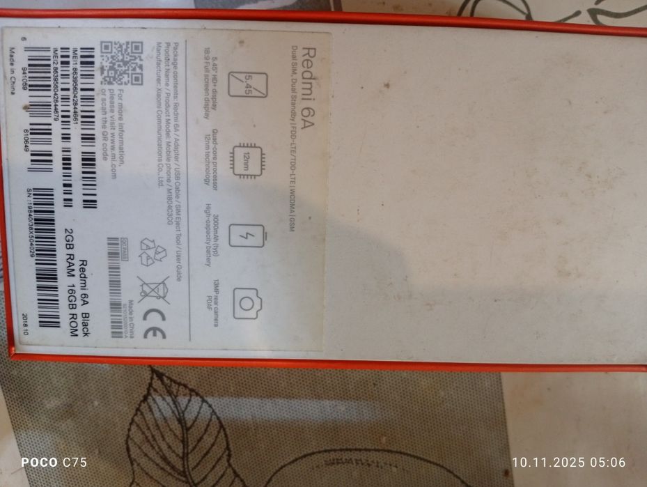 Продаю на запчасти смартфон  Redmi 6A