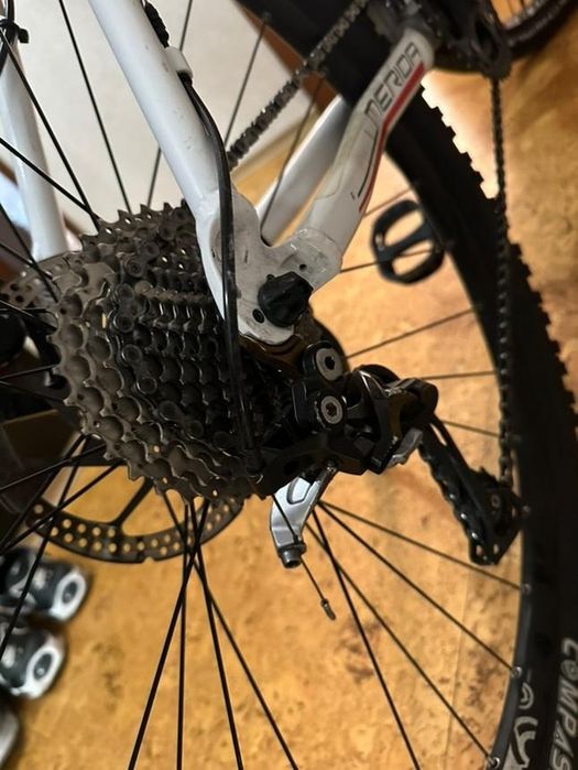 Продавам велосипед Merida Big Nine 300