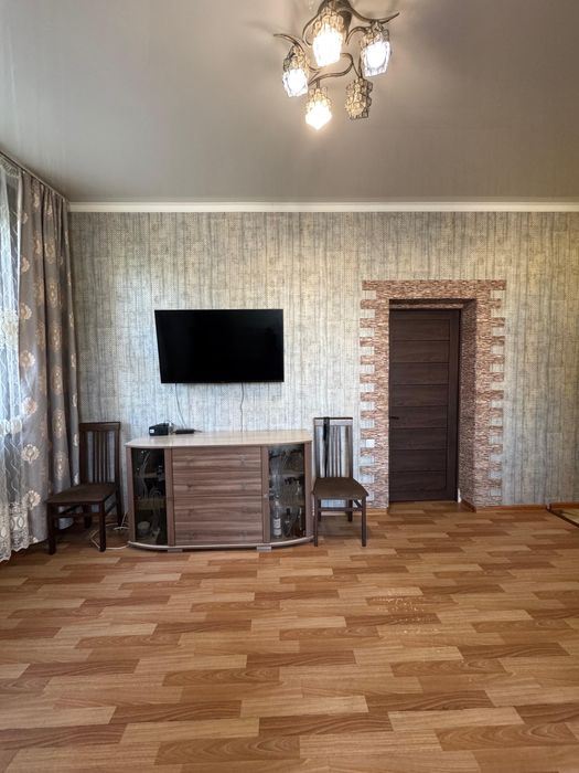 Продам 2х комн квартиру район Апрель