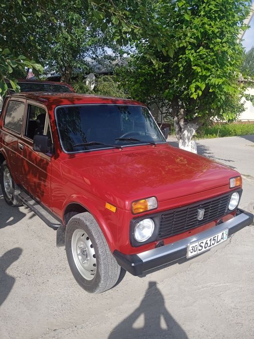 Niva1600 sotiladi