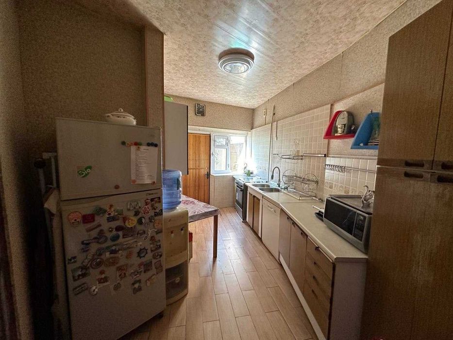 Коттедж. Юнусабад Ц-5, 2,6 соток, 2 этажа, 5 комнат, угловой=