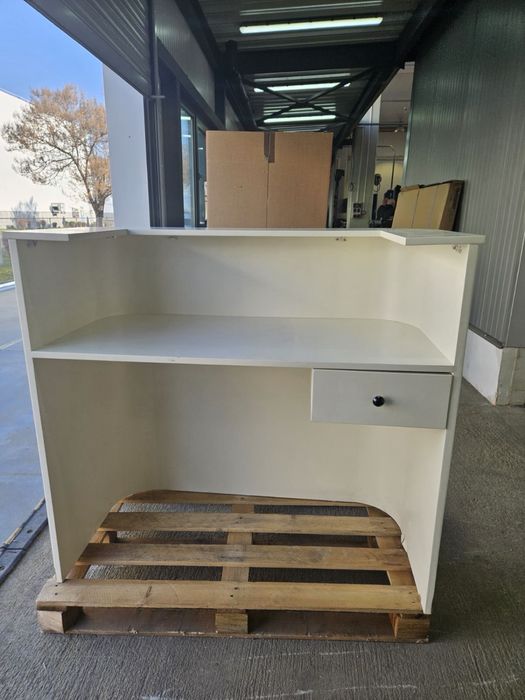 Рецепция за магазин, козметичен салон