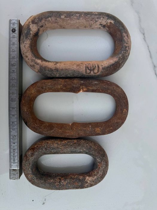 Продаеться цепь,цепи.