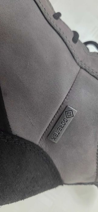 Зимние кроссовки-ботинки  ECCO