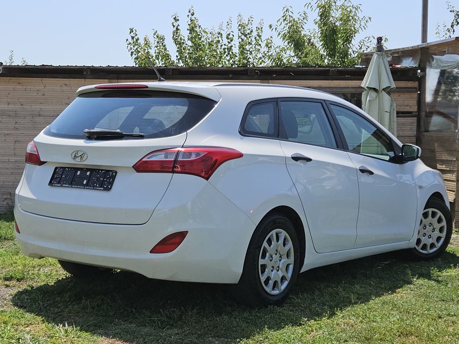 HYUNDAI i30 2013 — imagine 4
