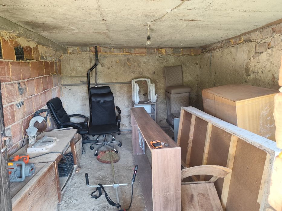 Продава се Къща в с. Пищане, Област София-област - 129 кв.м за 481 €/кв.м - Снимка #23