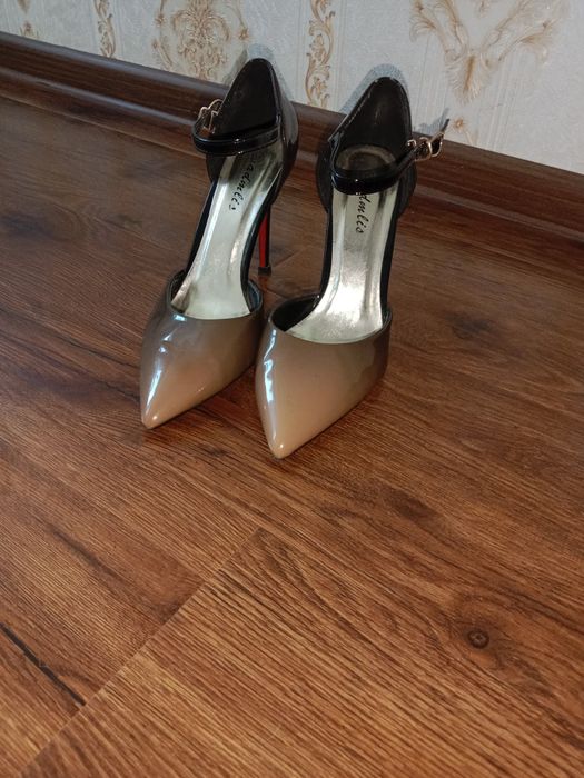 Туфли женские сотилади