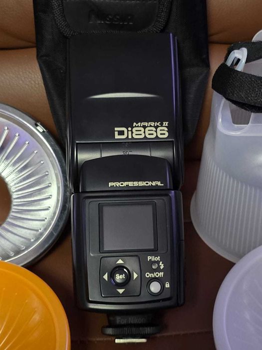 Blitz Nissin DI866 Mark II