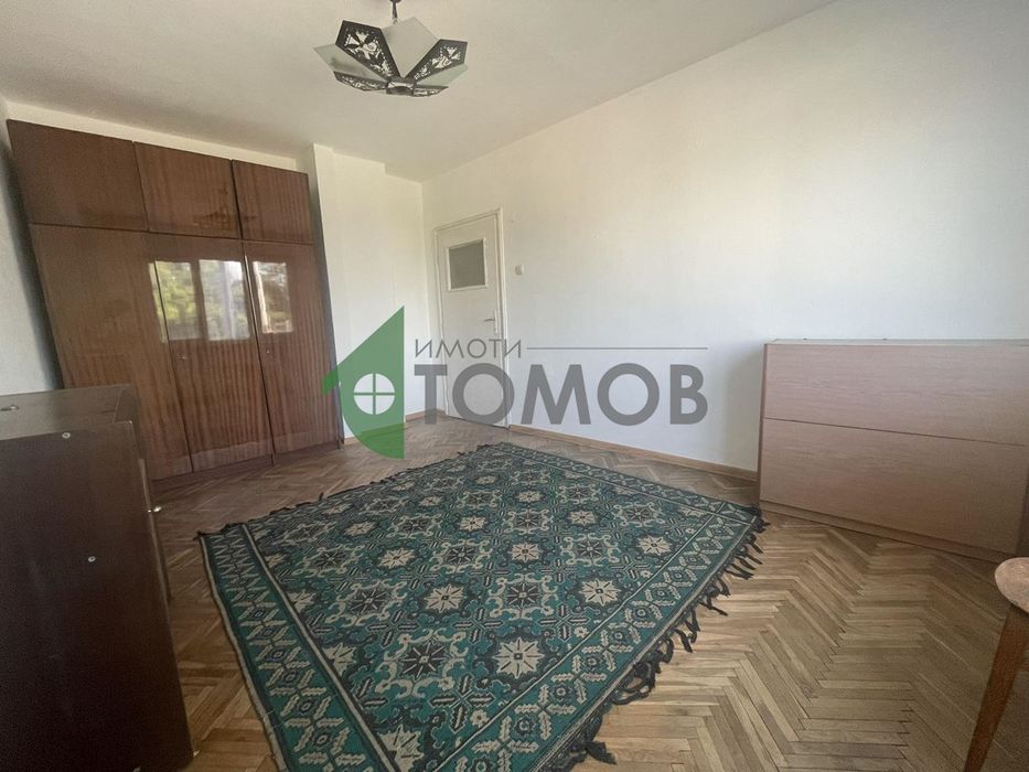 Продава се Двустаен апартамент в Шумен, Добруджански - 70 кв.м за 1239 €/кв.м - Снимка #2