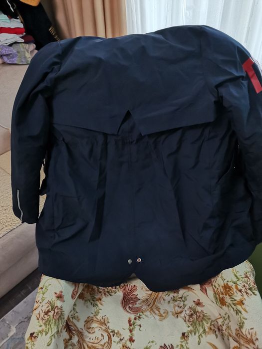Куртка на девочку