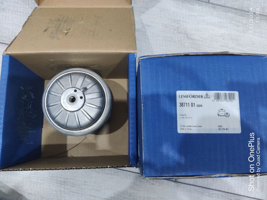 Запчасти Мерседес 124