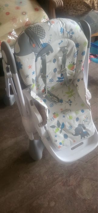 Детско столче за храненен