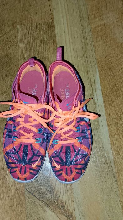 Маратонки за момиче