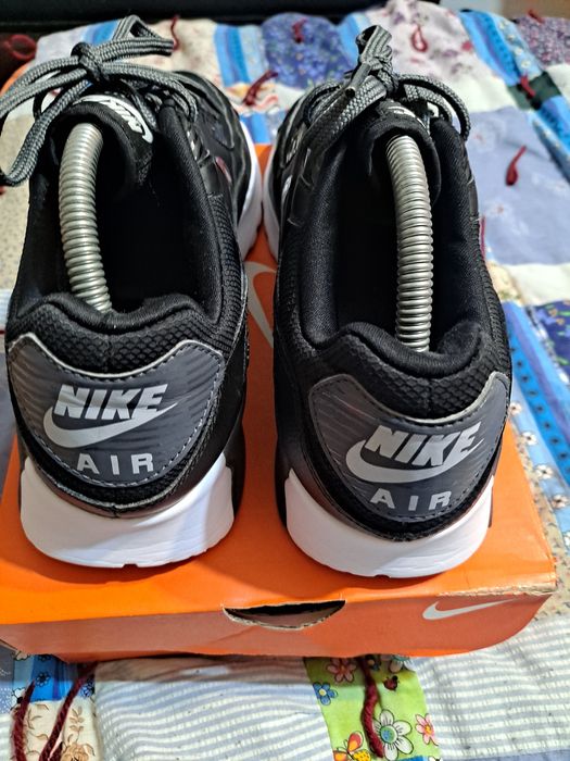 Adidasi nike air max originali mărimea 39 talpic interior 25.