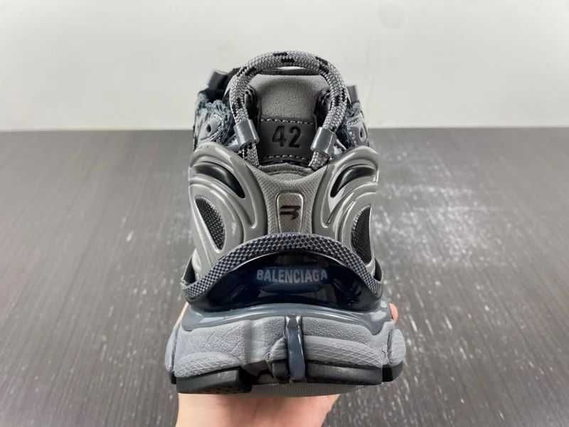 Balenciaga Track 7.0 - Black/Dark Grey