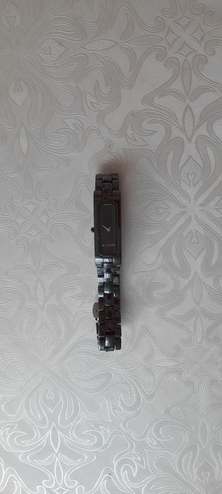 Часы наручные брендовые