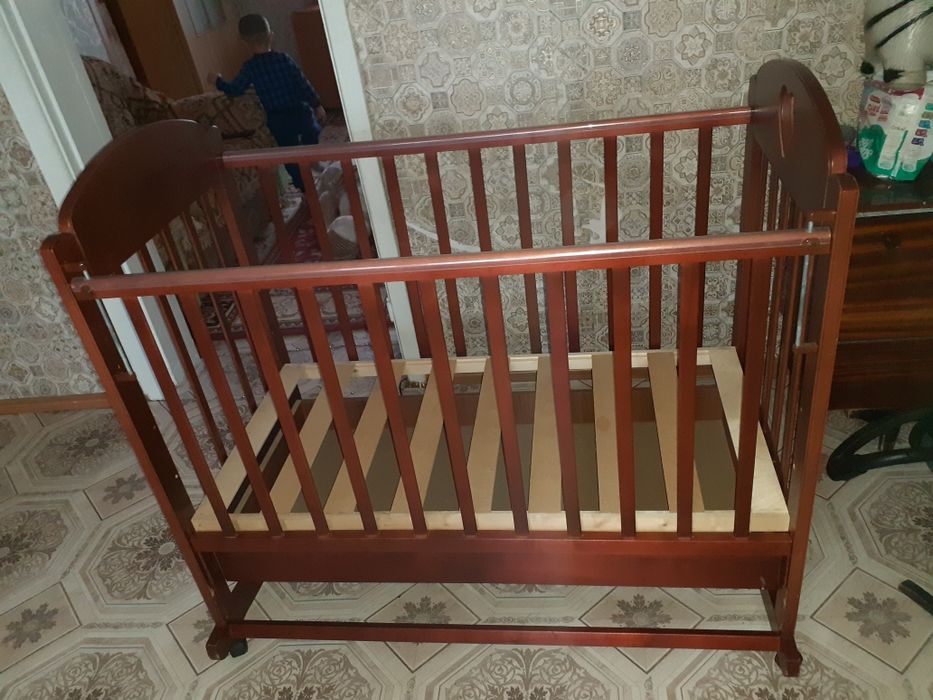 Детская кравать       .