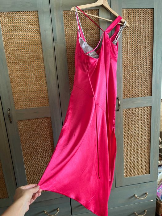 Рокля от сатен на Andyvil, размер s