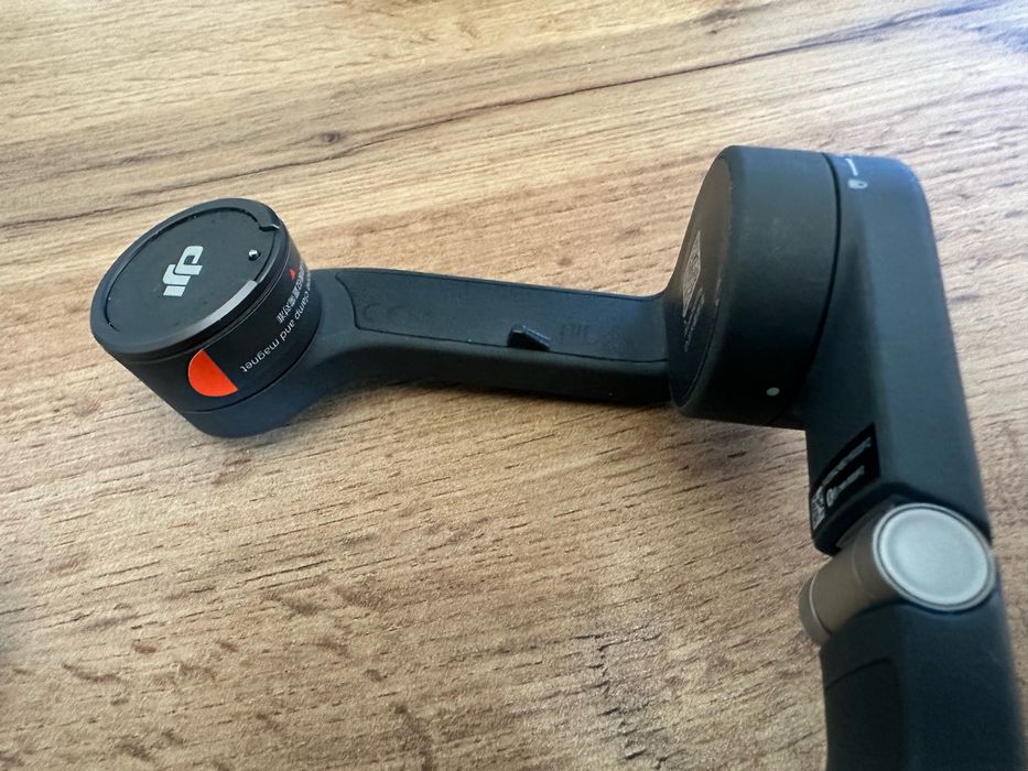 Sistem de stabilizare DJI Osmo Mobile 6, 3 Axe, Negru