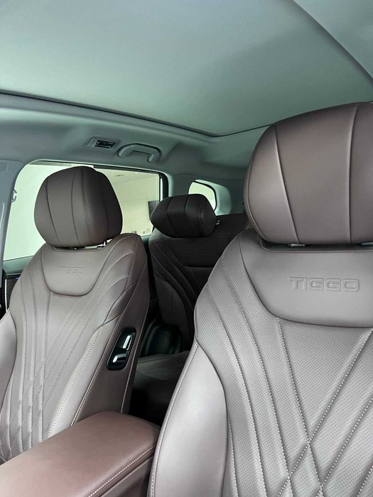 Chery Tiggo 8 pro max Roxat avtosalonida