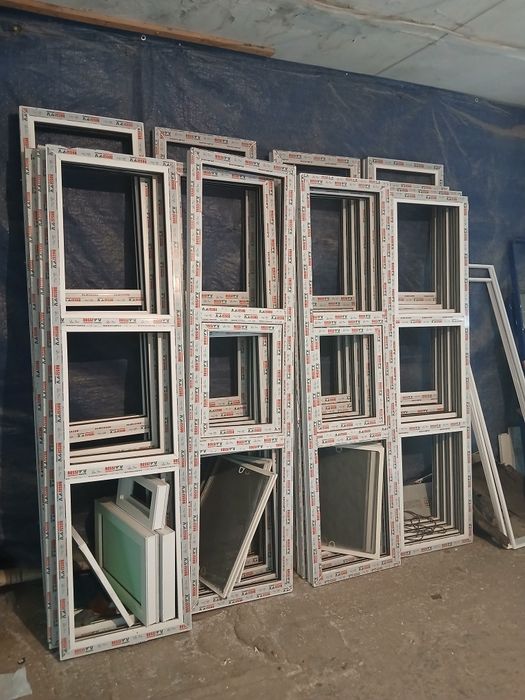 Продам готовые пластиковые окна
