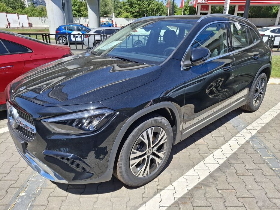 Mercedes-Benz GLA 180, Nou, 4 ani Garantie
