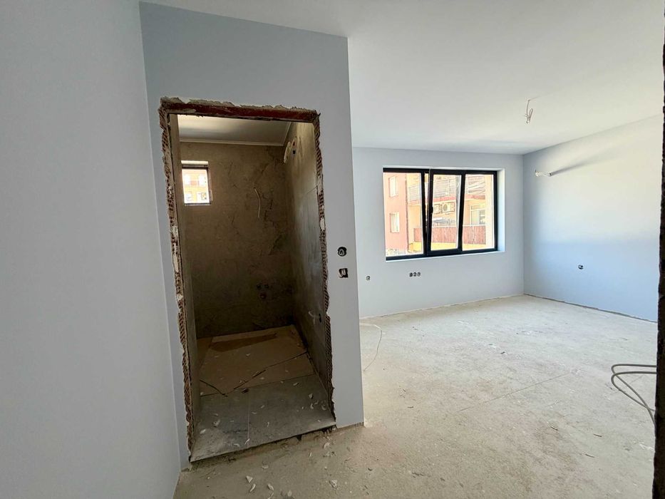Продава се Едностаен апартамент в Поморие - 32 кв.м за 1625 €/кв.м - Снимка #4