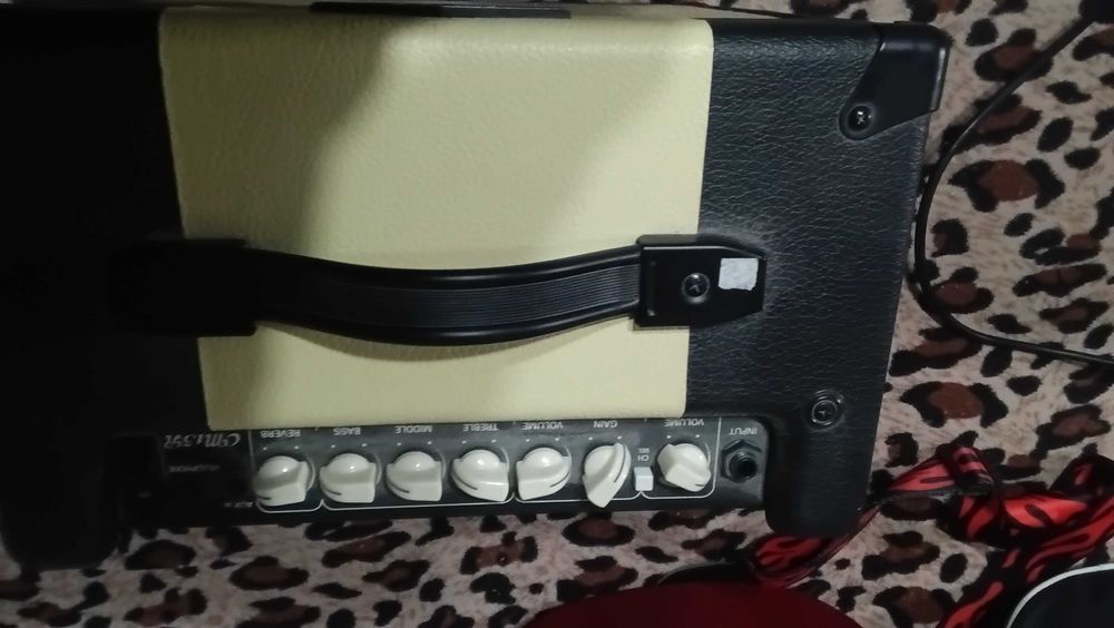 Электро гитара Cort