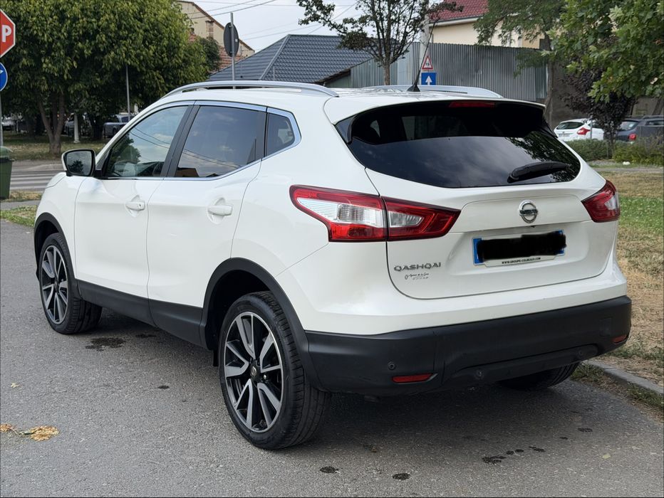 Nissan Qashqai TEKNA 1.6 DCI 130 CP 4x4