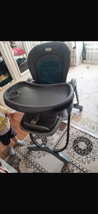 Детский стульчик для кормления