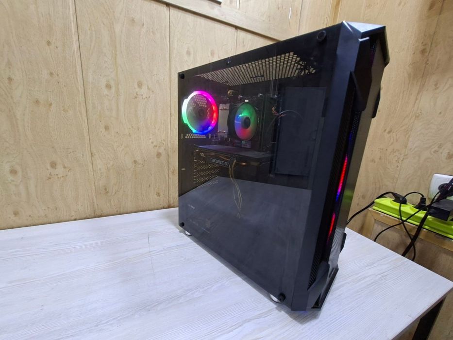 Компьютерные кейс