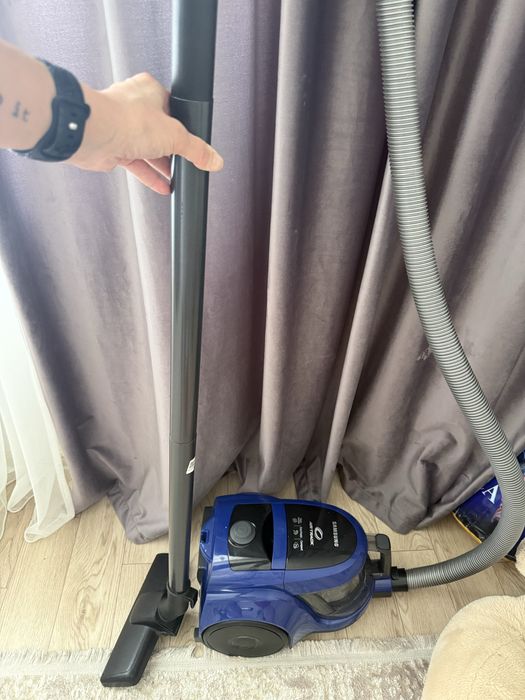 Пылесос samsung б/у 10 000 тг