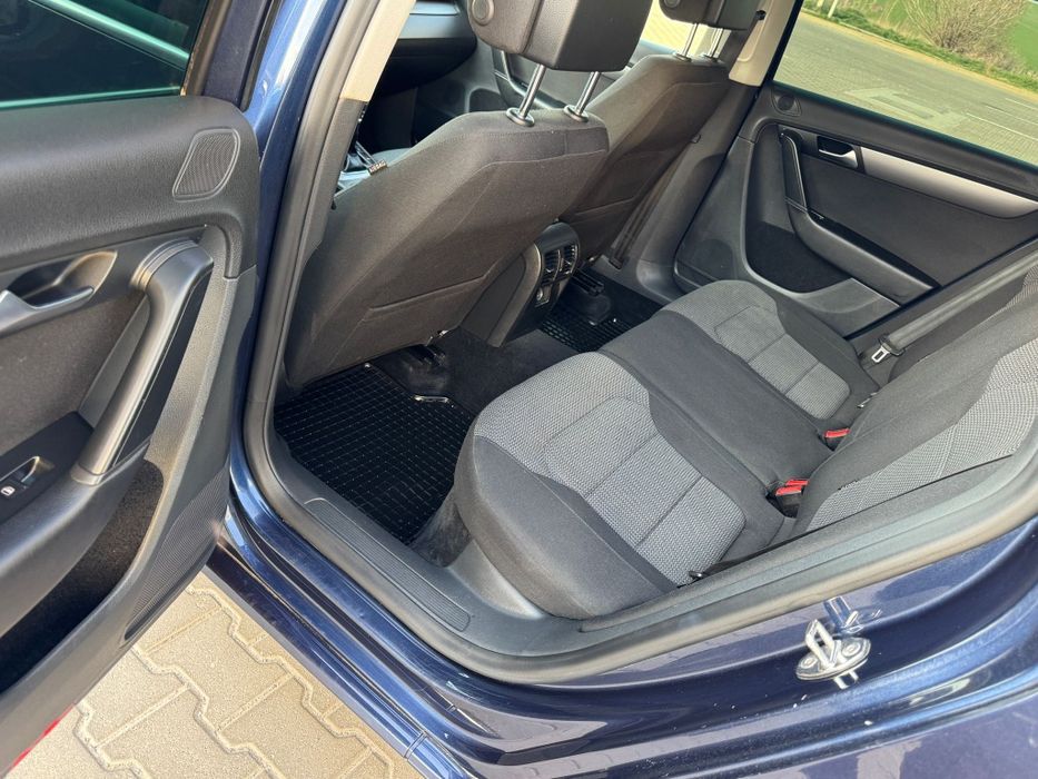 Volkswagen Passat B7/2.0 TDI/2014/Euro 5/140 cp/Navi/Clima/Senzori/6490€