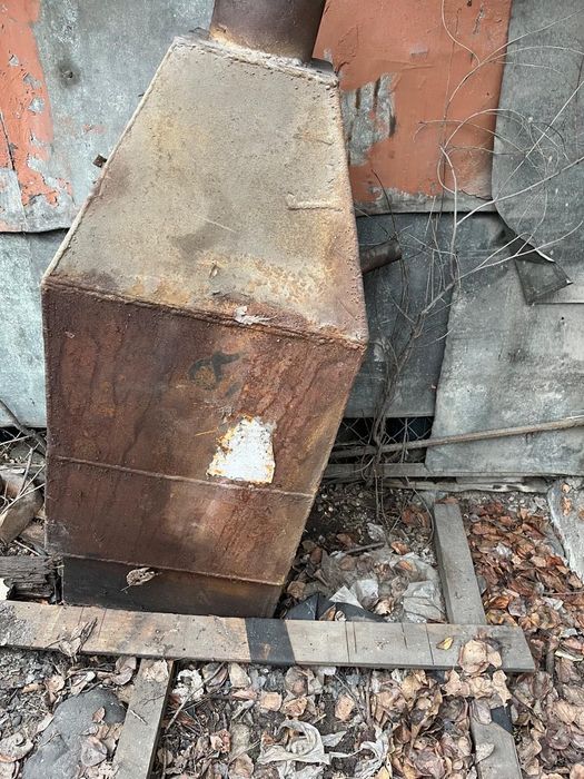 Продам твердотопливный котел