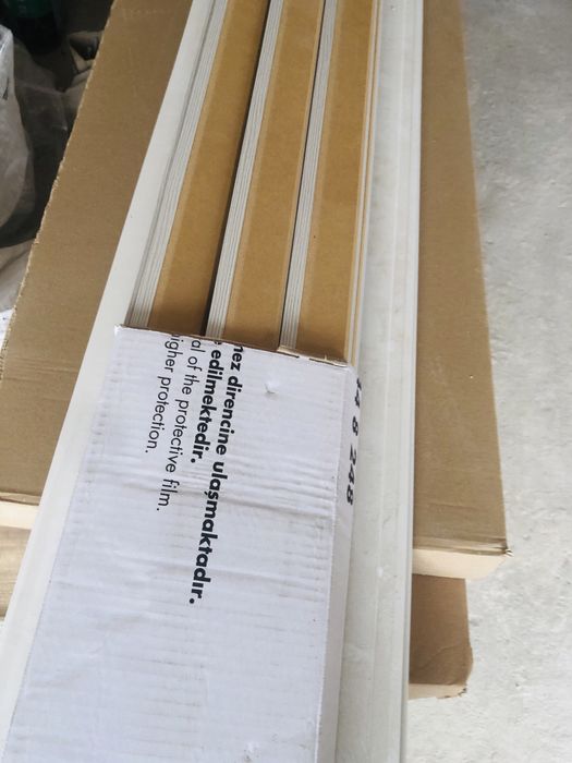 Первази за ламиниран паркет