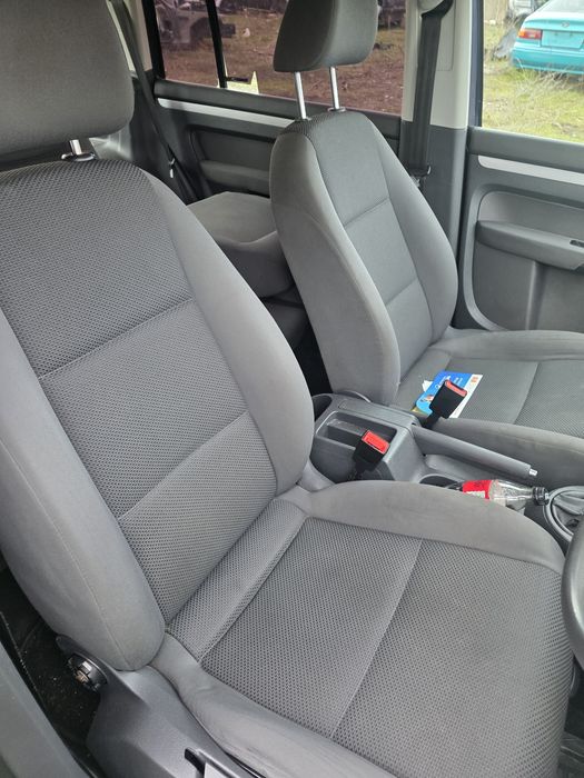 На части VW touran 1.6 105 tdi / VW туран 1.6 105 к.с.