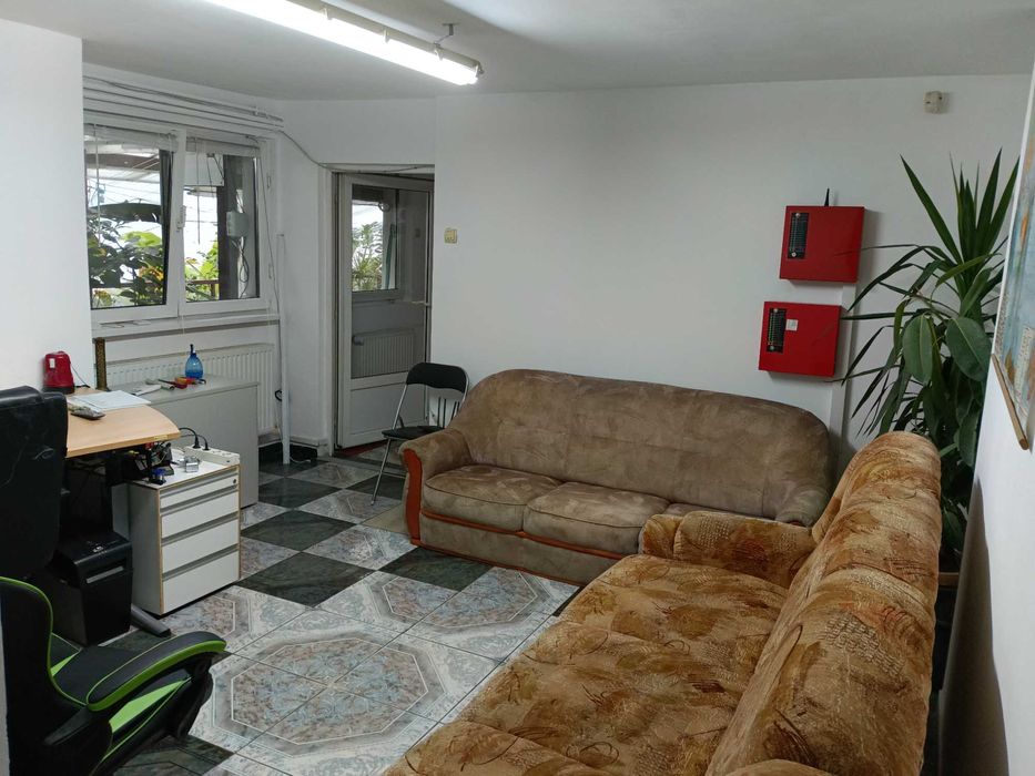 Casa 360 mp cu teren 570 m pt 2 case  Buc-Magurele int. cu Antiaeriana