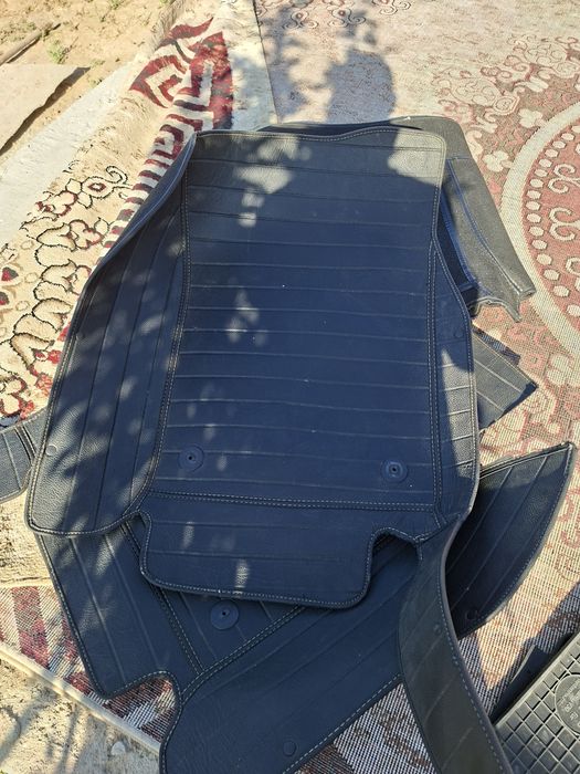 Камри 40/45  полик чёрный мощный