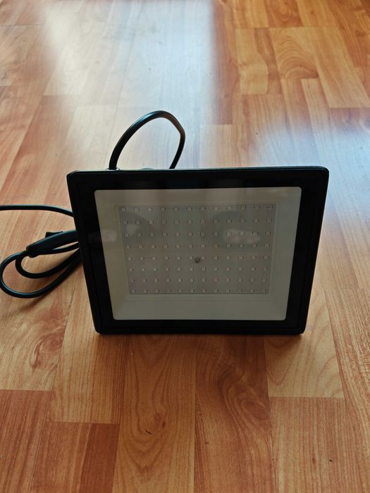 100W UV LED Black Light Прожектор UV Лампа 385-400nm IP66