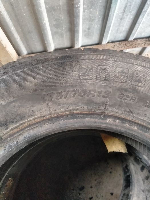 Продам 3 колеса на 13 летние