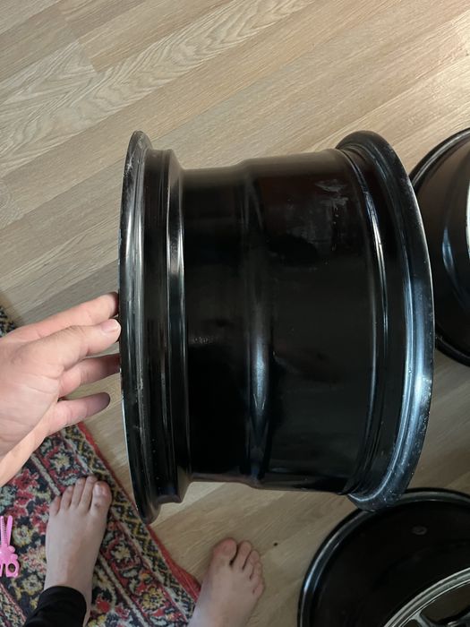 Продам срочно …..