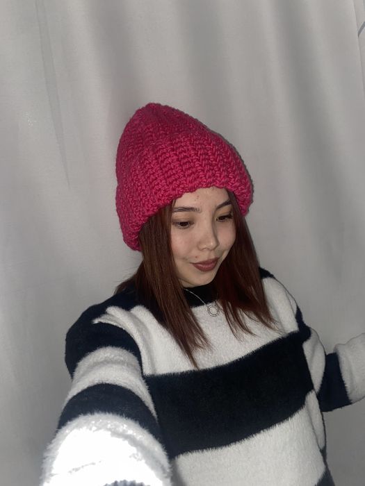 Вязанная шапка ручная работа
