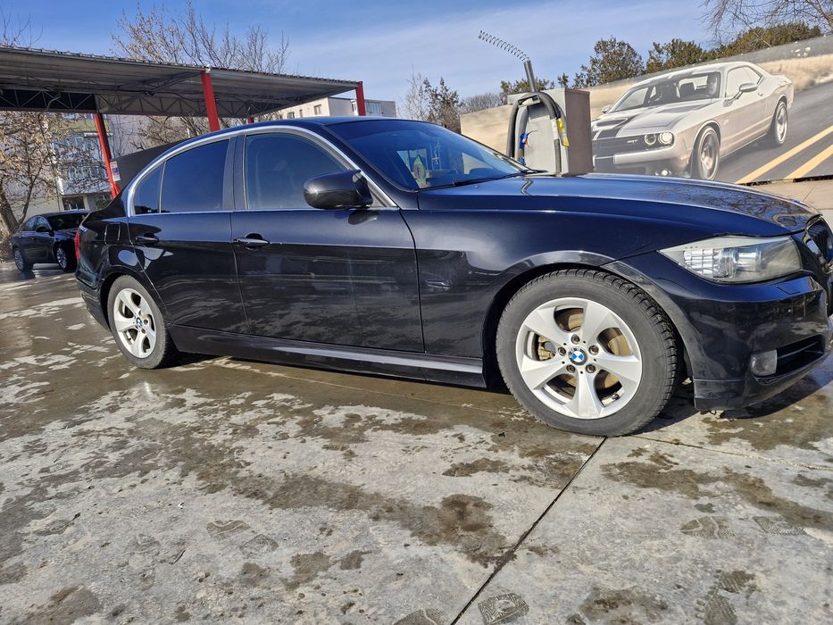 De vanzare bmw e90 an 2010 lci facelift 6300 euro negociabil!