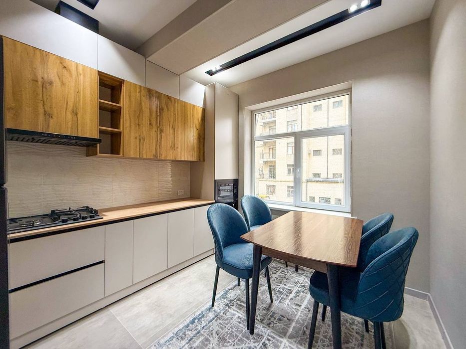 Продам 1в2/2/9 Махтумкули Жк Пойтахт