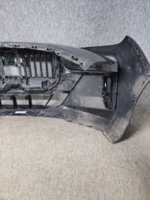 Bara fata Bmw seria 7 G70 M-pachet