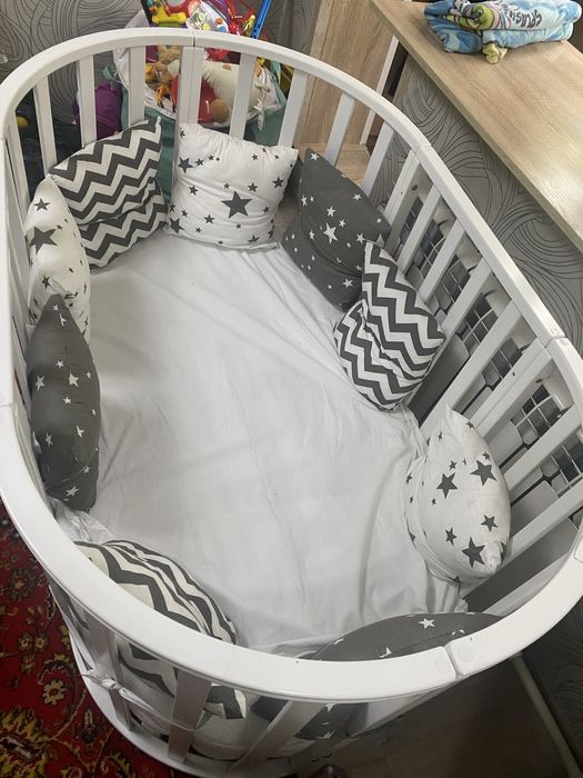 Продается манеж трансформер в хорошем состоянии.